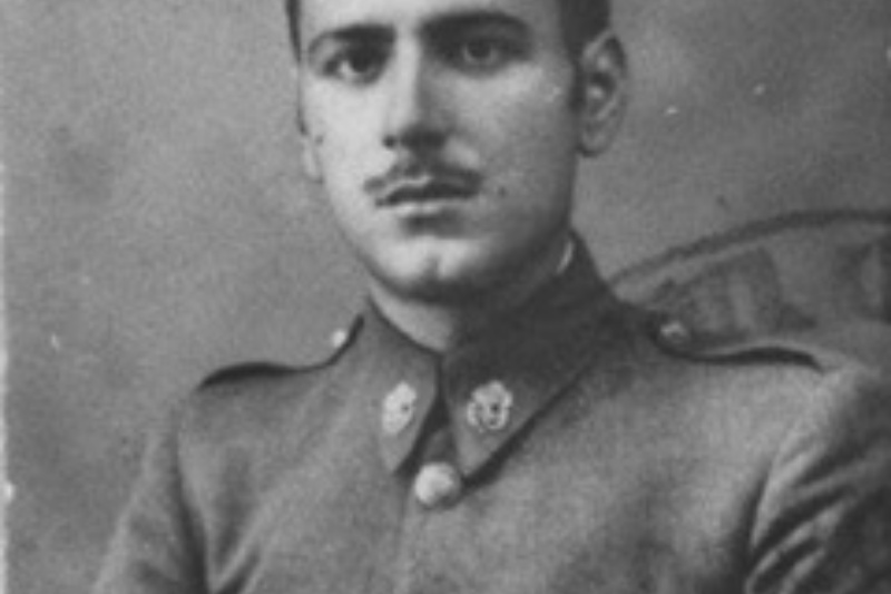 17 de mayo de 1974. El teniente general Vega Rodríguez, que ingresó en el Cuerpo como guardia civil, alcanza el cargo de director general