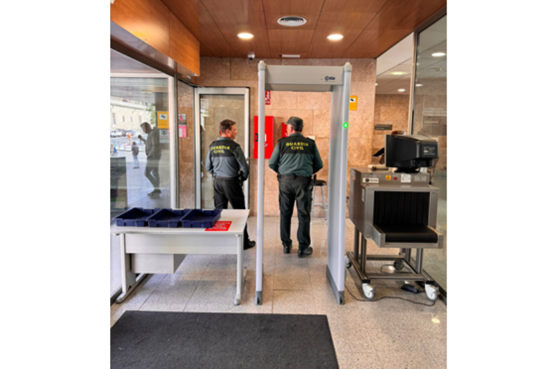Personal en reserva de la Guardia Civil prestando servicio en sede judicial (Toledo, 2024). Fuente: Comandancia de Toledo. Guardia Civil.
