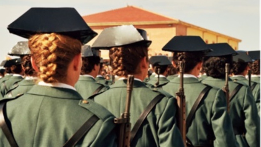 1 de septiembre de 1988. Primera promoción de mujeres en la Guardia Civil