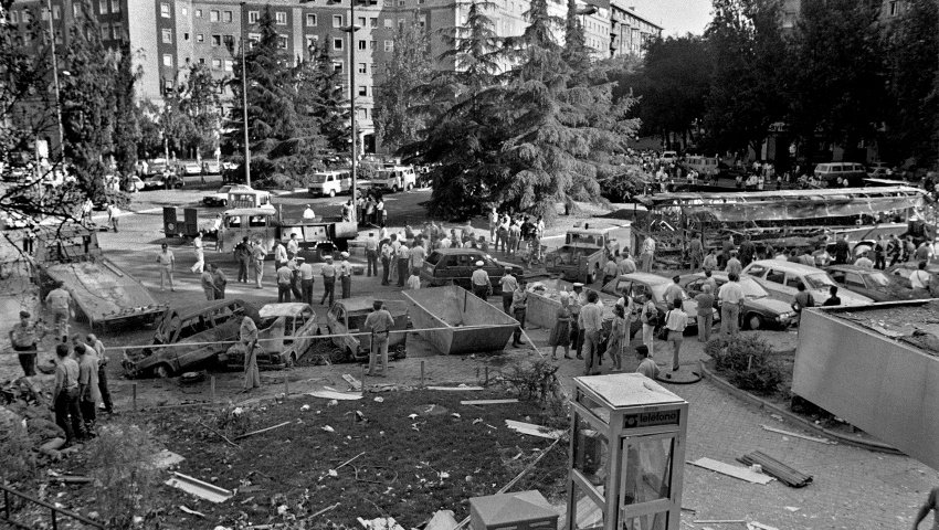 14 de julio de 1986. Atentado en la plaza de la República Dominicana de Madrid contra un autobús de la Guardia Civil