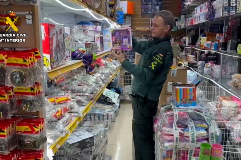 Intervenidos más de medio millón de juguetes durante la campaña navideña en establecimientos de la Comunidad de Madrid