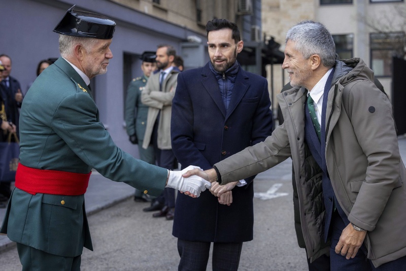 Grande-Marlaska y Robles presiden la toma de posesión del nuevo director adjunto operativo de la Guardia Civil