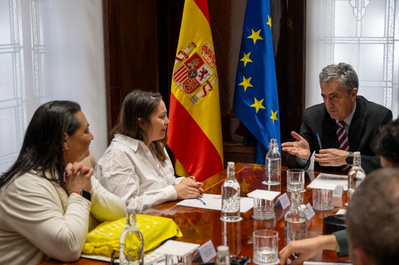 La Guardia Civil y la Federación de Asociaciones de Mujeres Gitanas firman un protocolo para mejorar la prevención, protección y acompañamiento de las mujeres víctimas de violencia de género