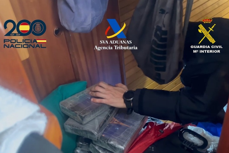 Interceptado en aguas próximas a Cabo Verde un narcovelero que se dirigía a costas españolas con 200 kilos de cocaína