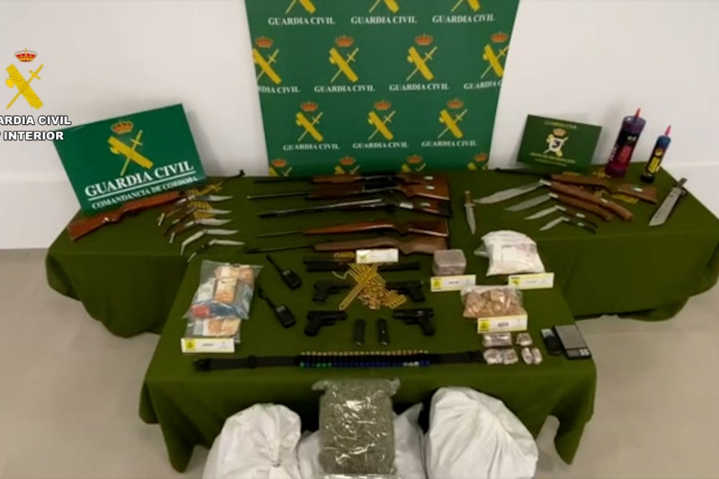 Desmantelada en Córdoba y Sevilla una organización criminal dedicada al tráfico de armas y al narcotráfico