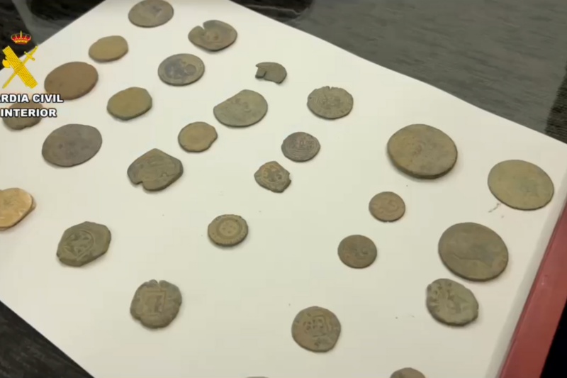 Recuperadas 2.500 piezas arqueológicas del siglo I a.C. de un grupo criminal que expoliaba yacimientos en la provincia de Cáceres