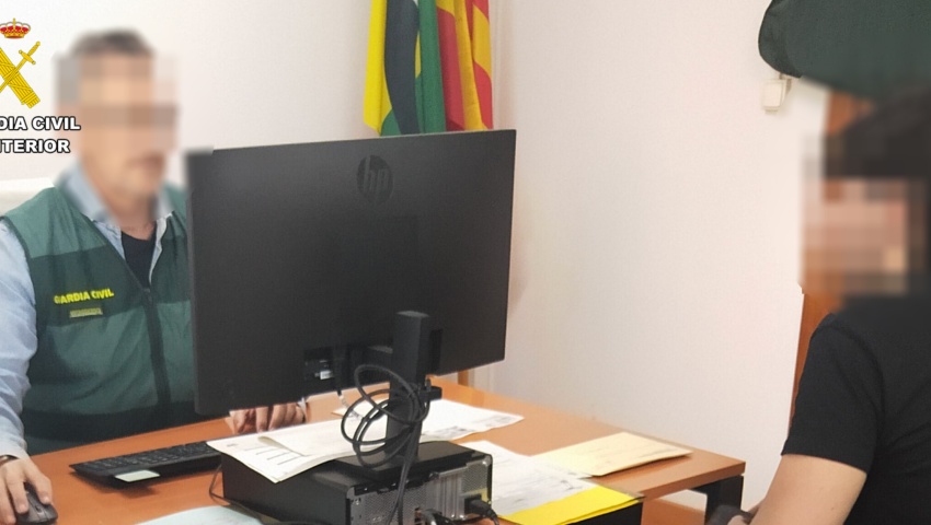 Investigada una persona por conducción temeraria al realizar derrapes y sobrevirajes (drifting) en la vía pública