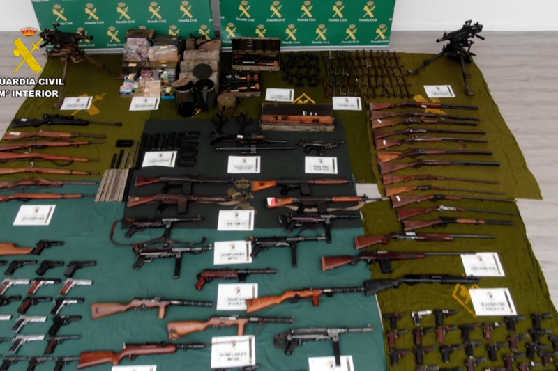 Incautadas 190 armas de fuego y más de 17.000 cartuchos de diversos calibres
