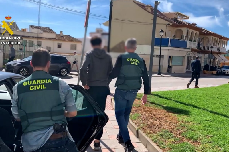 Más de 100 detenidos por toda España por estafar casi un millón de euros por el método del hijo en apuros