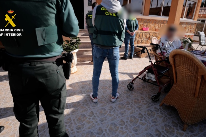 Investigada una persona por dirigir una residencia de mayores clandestina en un chalet particular de la provincia de Alicante