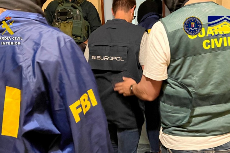 La Guardia Civil y el FBI desmantelan la mayor estructura online de difusión de propaganda de la organización terrorista “Estado Islámico”