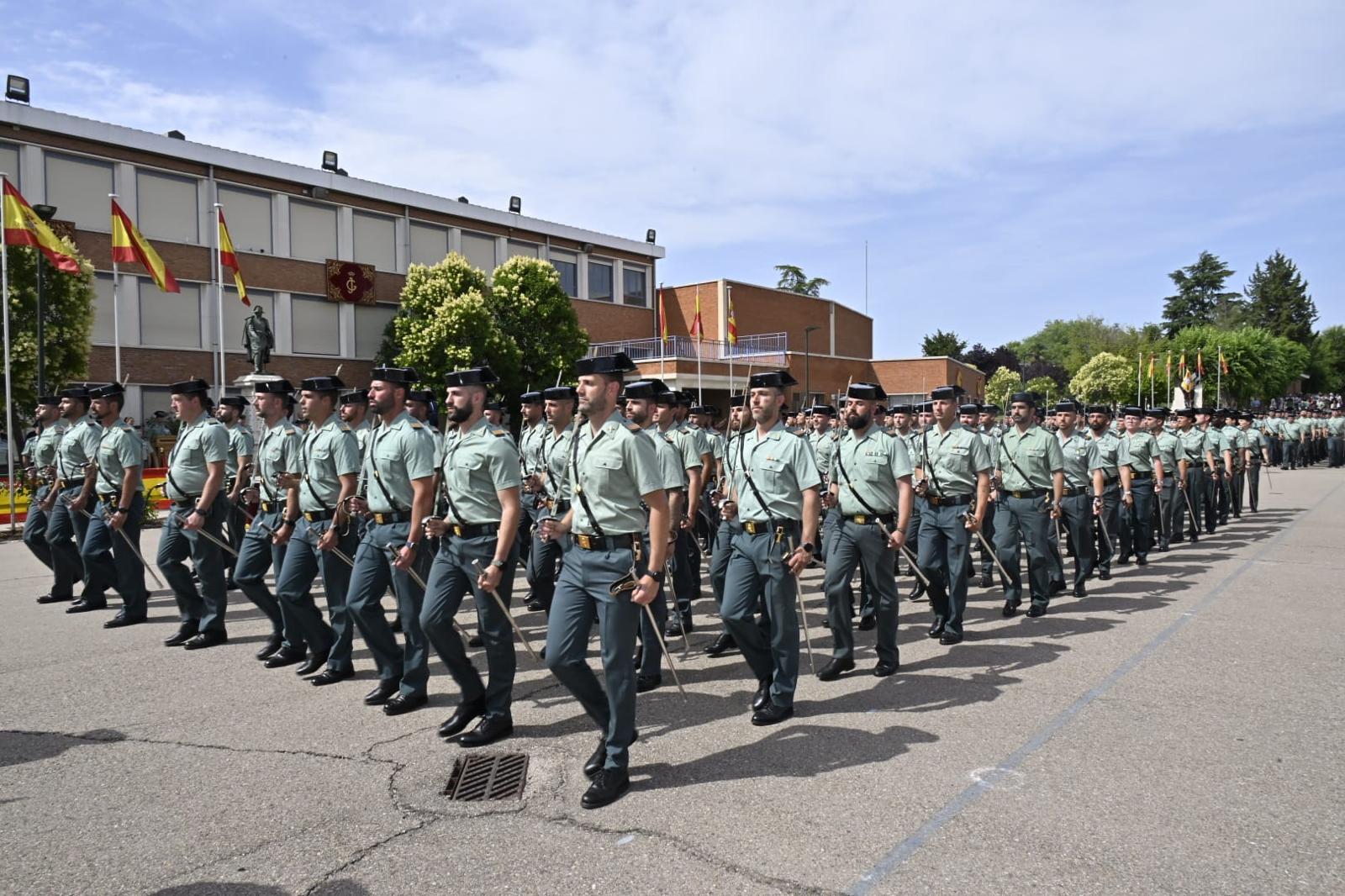 El director general de la Guardia Civil preside la entrega de títulos a 258 nuevos sargentos
