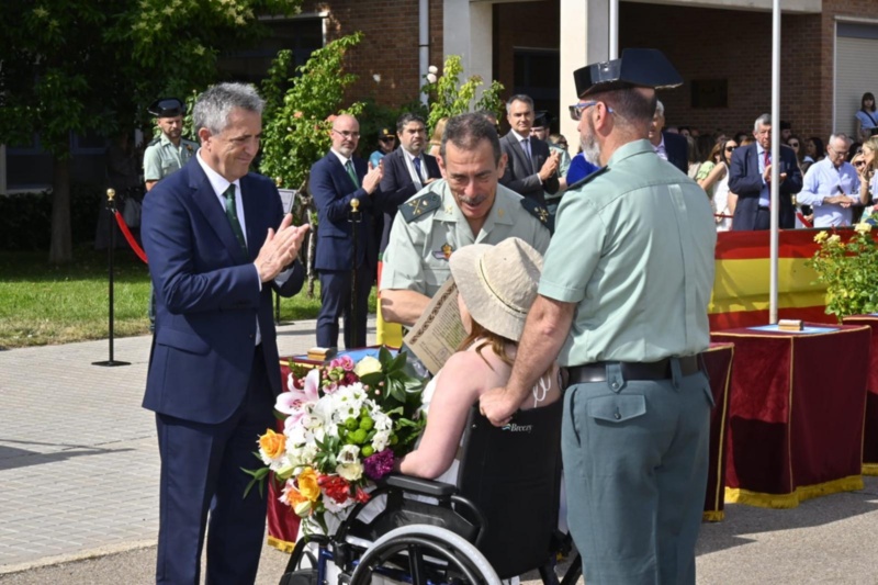 El director general de la Guardia Civil preside la entrega de títulos a 258 nuevos sargentos