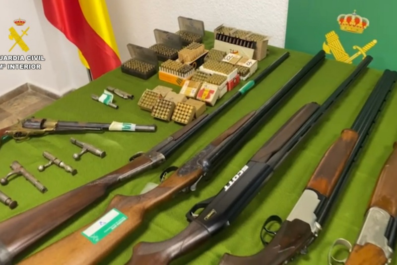 Desarticulado en el garaje de una vivienda el mayor taller ilegal de manipulación de armas de fuego en Las Palmas