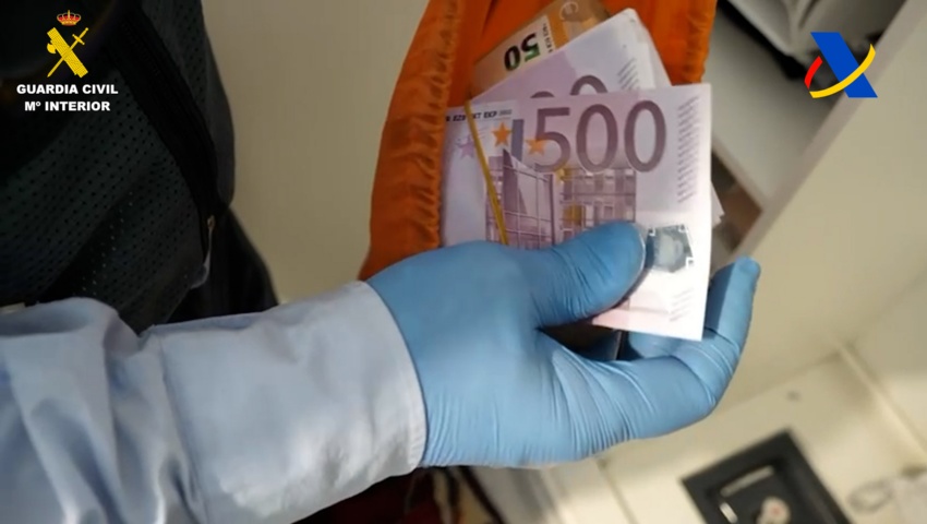 Desarticulada una organización criminal que habría defraudado más de 100 millones de euros en la comercialización de hidrocarburos