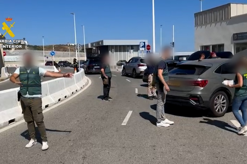 La Guardia Civil refuerza la seguridad portuaria en Algeciras, Tarifa y Ceuta en la operación “Puertos Seguros”