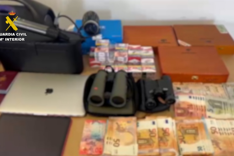 Detenida una banda de ladrones de viviendas de lujo en Ibiza