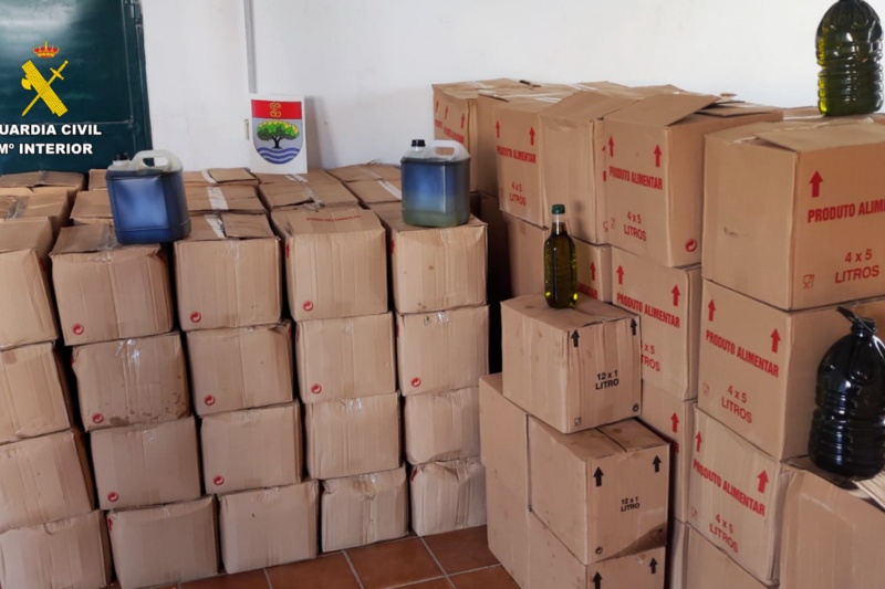 Intervenidos más de 2500 litros de aceite lampante que iban a ser comercializados como aceite de oliva virgen