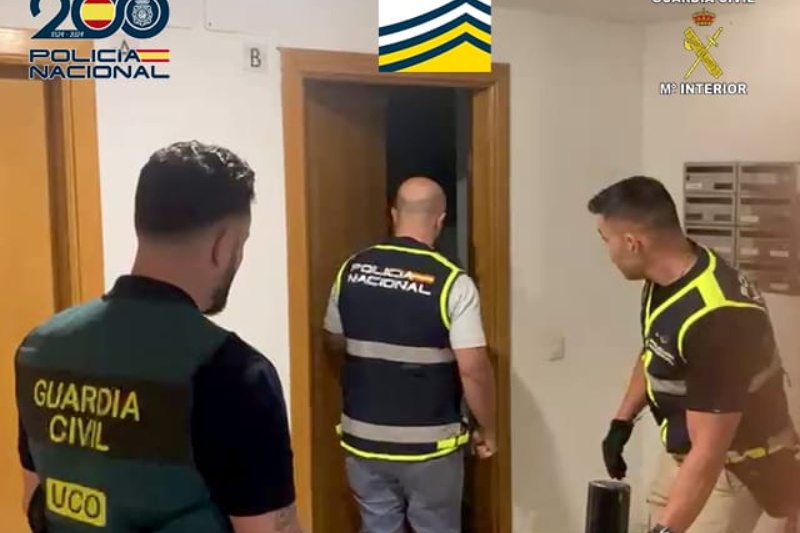 Desarticulada una red criminal internacional dedicada a desbloquear teléfonos móviles sustraídos y a robar la vida digital de las víctimas