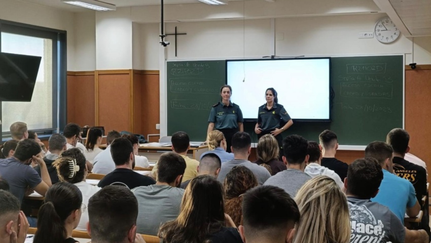 Casi 26.500 personas opositan este fin de semana a una de las 2.721 plazas ofertadas para ingresar a la Guardia Civil