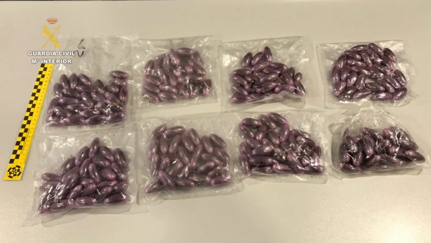 Intervenidas más de 3.000 pastillas de éxtasis en el interior de dos bombonas de butano en un ferry en Huelva