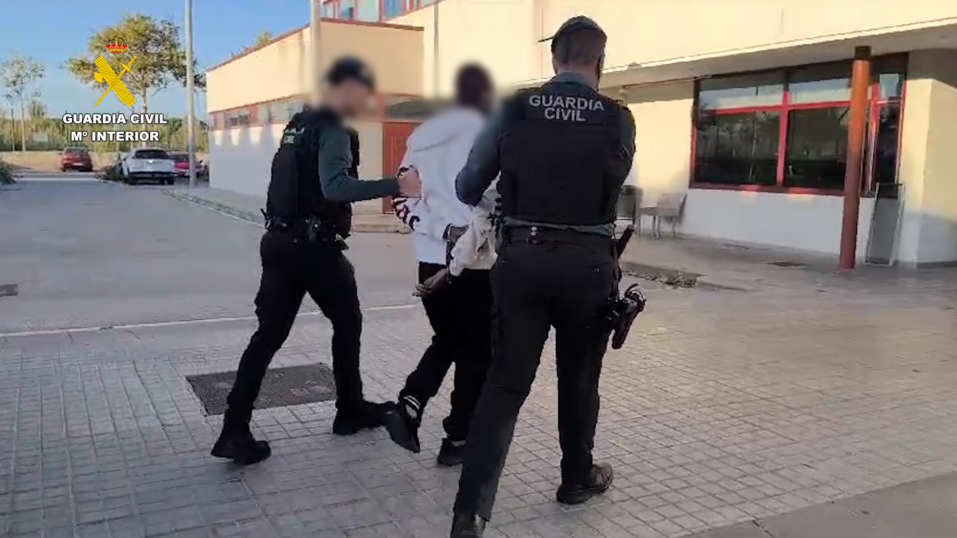 Detenido por tráfico de drogas un hombre que viajaba con 17 kilogramos de cocaína en su maleta