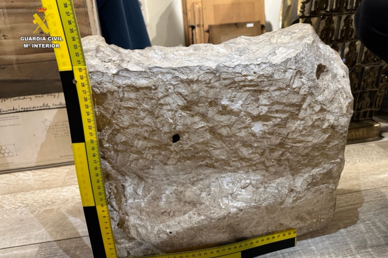 Recuperado un relieve románico del siglo XII, “La Adoración de los Reyes”, desaparecido de la Ermita de San Pedro de Tejada (Burgos)
