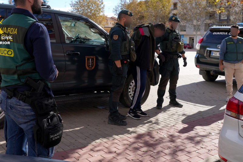 Siete detenidos por el robo de cajeros automáticos mediante el uso de “camiones pluma” por toda la costa mediterránea