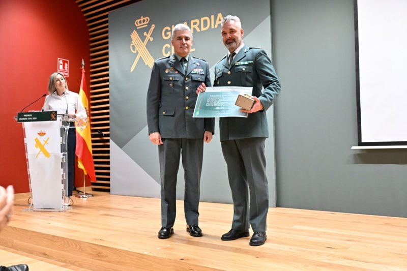 Mercedes González preside la entrega de los premios Guardia Civil 2024