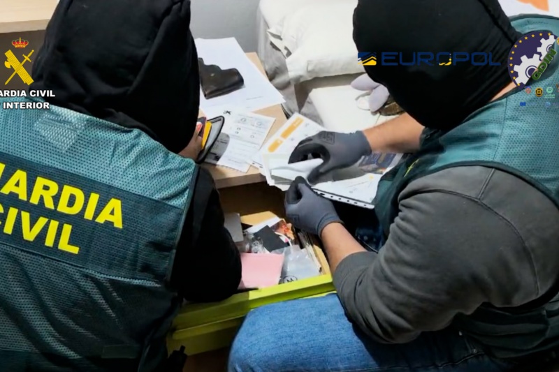 Desarticulada una organización criminal dedicada a la introducción de grandes cantidades de cocaína en España y Portugal procedente de Hispanoamérica