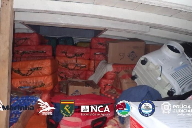 Interceptado un narcosubmarino en el Atlántico con 6,6 toneladas de cocaína con destino la Península Ibérica