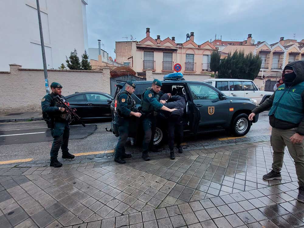Detenido un yihadista en Granada que manejaba bots para acceder a contenido terrorista a través de Internet