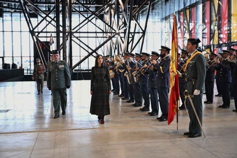 Mercedes González preside la toma de posesión del nuevo jefe de Zona de Castilla y León