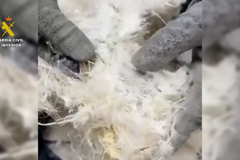 Interceptados 26 kg de cocaína camuflados en sillas de montar