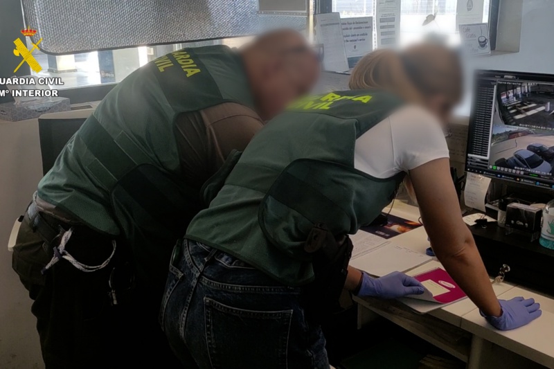 Destapado un entramado delictivo que daba el visto bueno de la ITV a vehículos con carencias técnicas