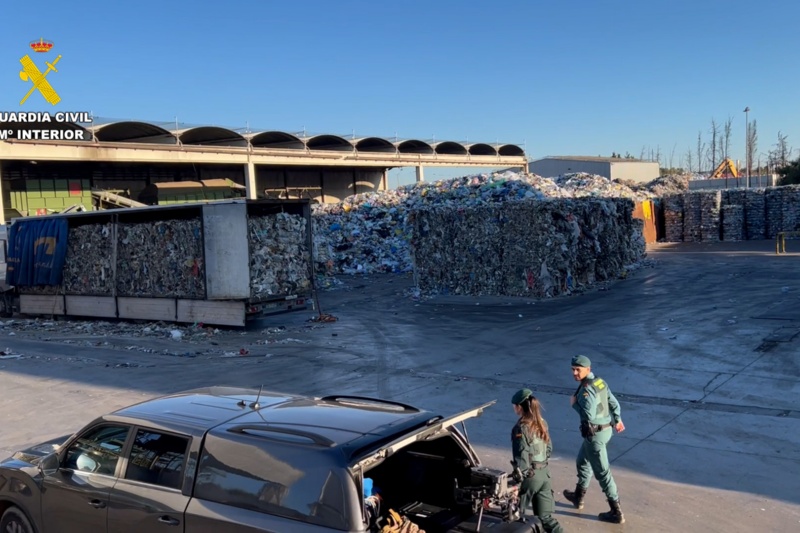 Desarticulada una organización delictiva internacional dedicada al tráfico ilícito de residuos urbanos procedentes de Italia