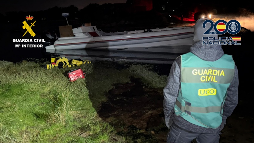 Desarticulada una organización criminal cuando se encontraban “alijando” más de una tonelada de cocaína