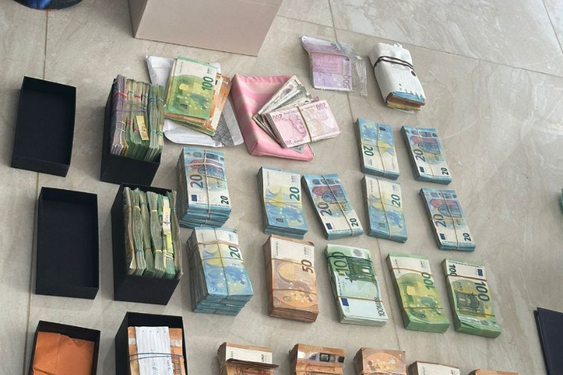 Intervenidos más de 27 millones de euros en criptomonedas y más de ocho millones en efectivo a una organización criminal