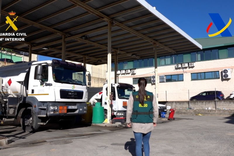 Desarticulada una organización criminal que defraudó 184 millones de euros en materia de IVA en el sector de los hidrocarburos
