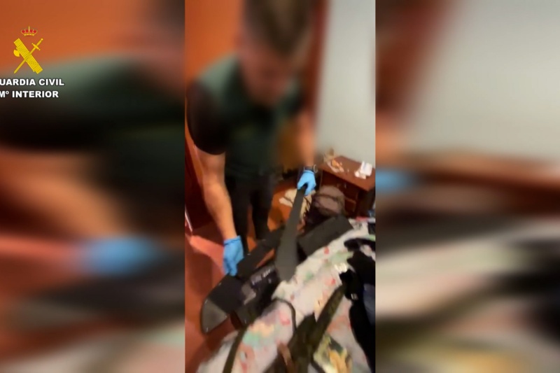 Detenido en Almería por incitar al odio a través de internet con amenazas de armas de fuego a colectivos vulnerables