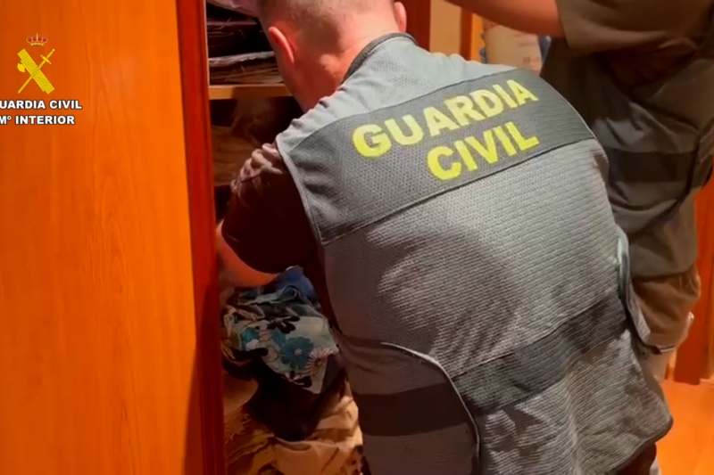 Detenido en Almería por incitar al odio a través de internet con amenazas de armas de fuego a colectivos vulnerables