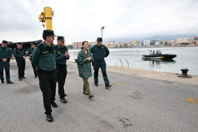 Mercedes González mantiene una reunión de trabajo con los responsables de la Guardia Civil en Algeciras