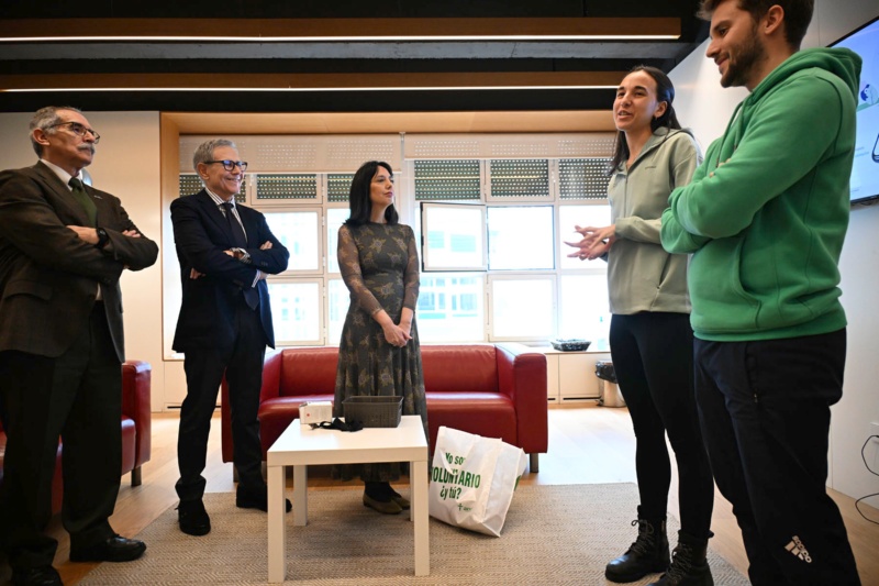 La Guardia Civil y la Asociación Española contra el Cáncer firman un protocolo para fomentar la lucha contra esta enfermedad