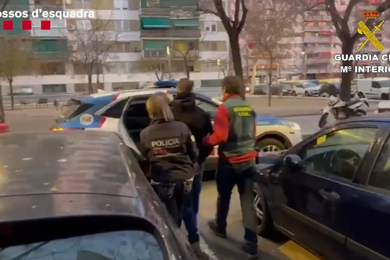 Detenido en Barcelona un sicario por el asesinato de una persona en Ciempozuelos (Madrid) y dos tentativas más