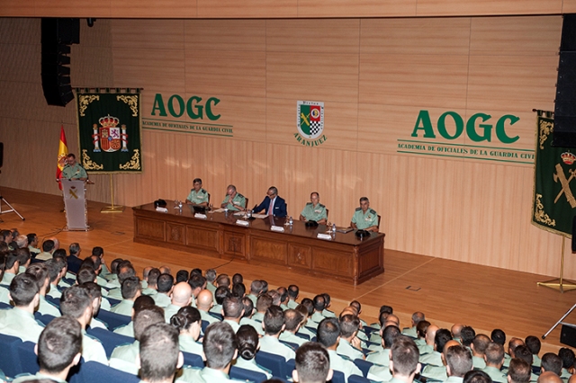 El Director General de la Guardia Civil inaugura el curso 2016-17 en la Academia de Oficiales de Aranjuez