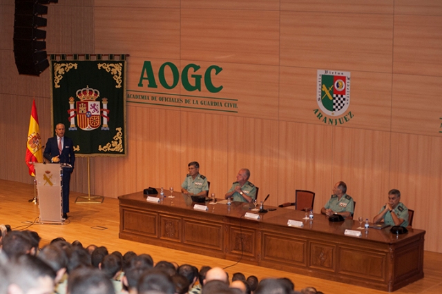 El Director General de la Guardia Civil inaugura el curso 2016-17 en la Academia de Oficiales de Aranjuez