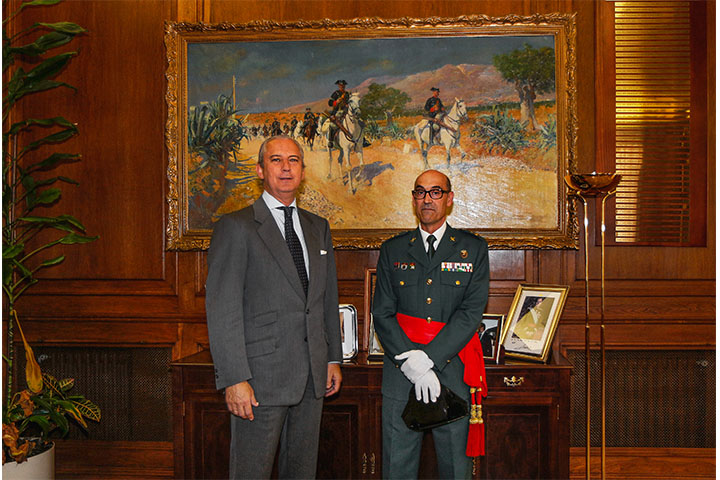 El Director General recibe al General de División Rafael Galán Toledo, con motivo de su ascenso  