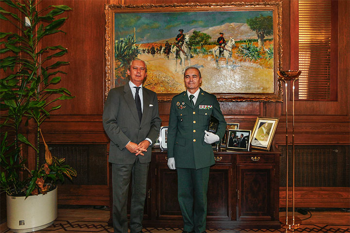 El Director General recibe al General de Brigada Ángel Alonso Miranda, con motivo de su ascenso