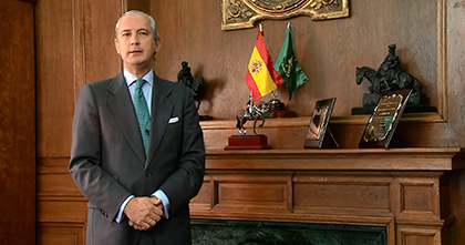 Felicitación del Director General a los guardias civiles por su Patrona la Virgen del Pilar